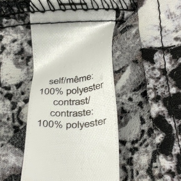 Maurice’s womens plu size bejeweled sleeveless blouse, size 1X - Picture 7 of 7